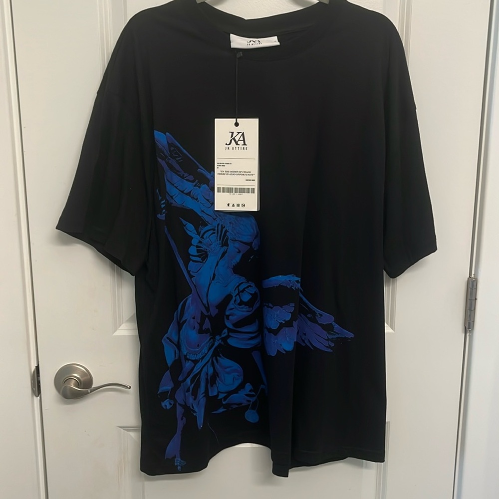 JK attire boutique angle Elysian V2 oversized t shirt size large